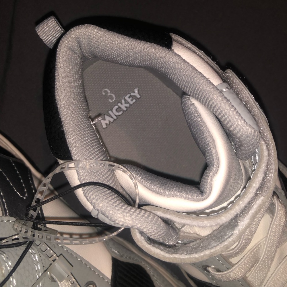 Mickey 👟 - Picture 5 of 11